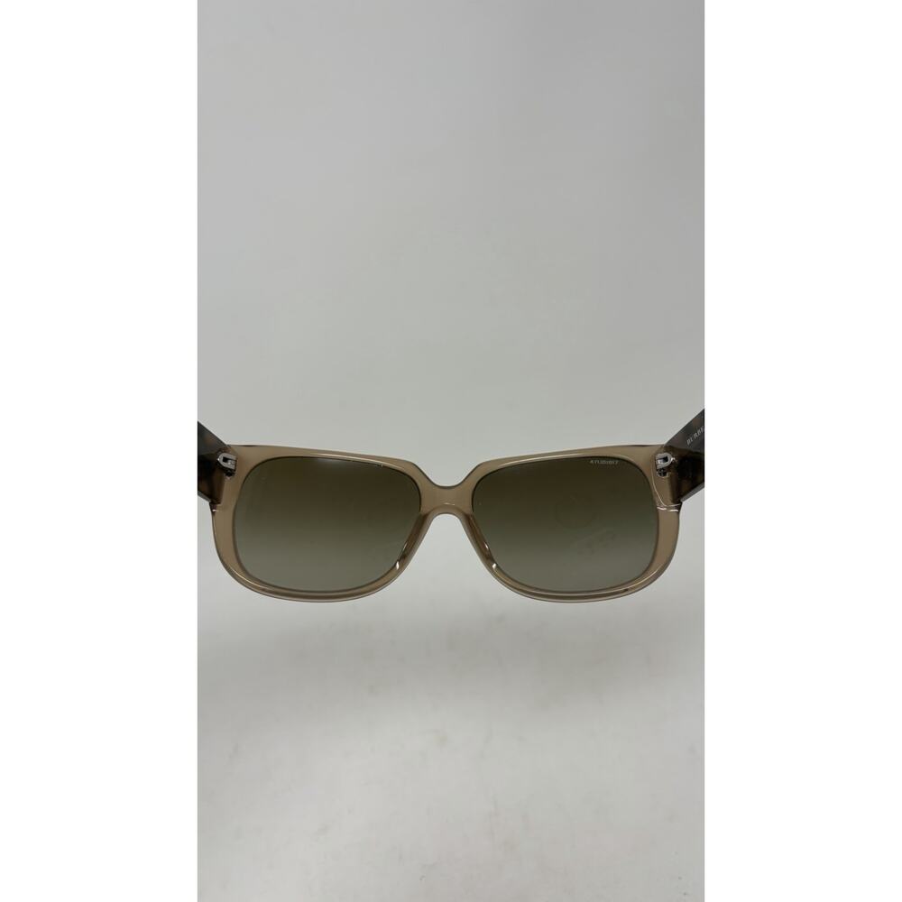 Burberry B 4096 Beige with Heart Stud Detail Women's Sunglasses Y2K - Picture 5 of 10